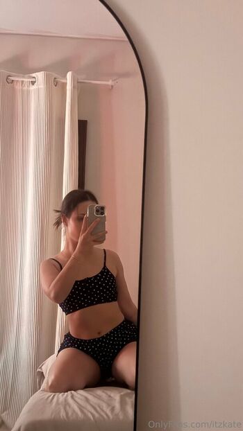 Full leaked Catyziinha private onlyfans photo