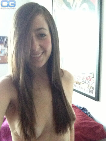 Celebrity Boobs