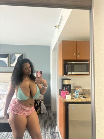 Full leaked Celeste private onlyfans photo