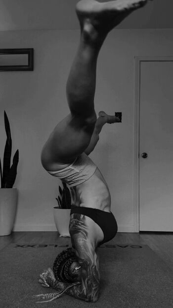 Full leaked Celeste bonin page private onlyfans photo