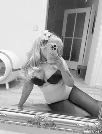 Full leaked Celina x  page private onlyfans photo