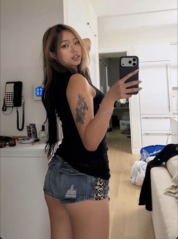 Full leaked Cellow private onlyfans photo