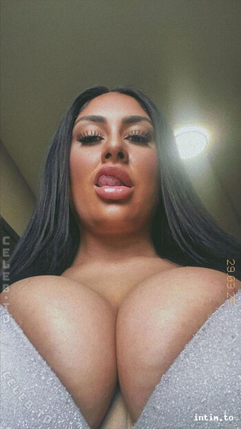 Full leaked Ceydarouge private onlyfans photo