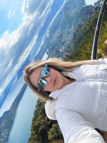 Full leaked Chai schmidt page private onlyfans photo