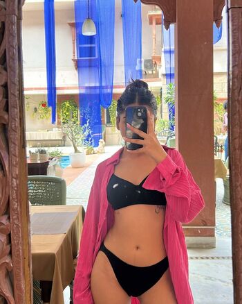Full leaked Chandni solanki page private onlyfans photo