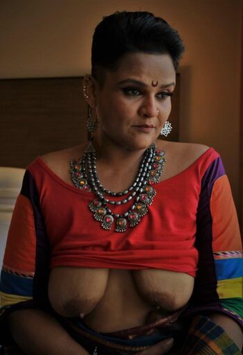 Chandrika Passionica