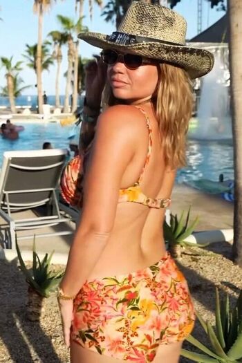 Chanel West Coast
