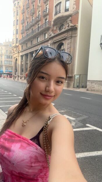 Full leaked Chantalajah private onlyfans photo