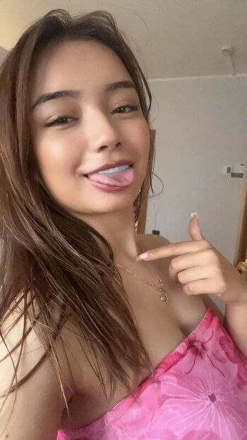 Full leaked Chantalajah private onlyfans photo