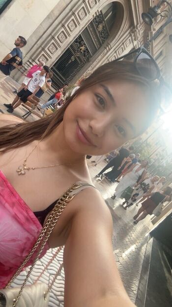 Full leaked Chantalajah private onlyfans photo