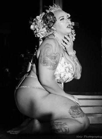 Full leaked Chanteuse private onlyfans photo