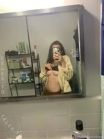 Full leaked Chapstickbxtch page private onlyfans photo