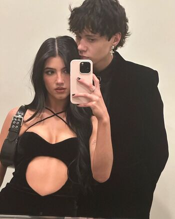 Charli D Am