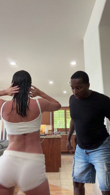 Full leaked Charli d amelio page private onlyfans photo