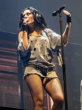 Charli XCX