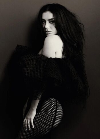 Charli XCX