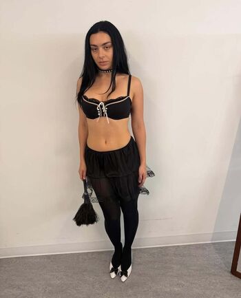 Full leaked Charli xcx private onlyfans photo