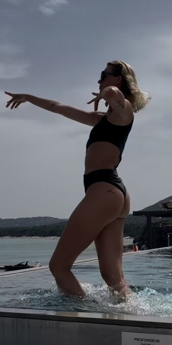 Full leaked Charlotte bobb private onlyfans photo