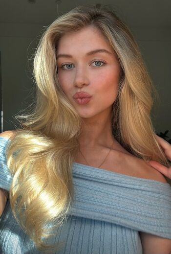 Full leaked Charlotte elise private onlyfans photo