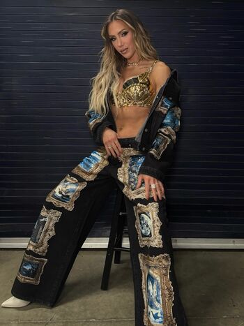 Charlotte Flair