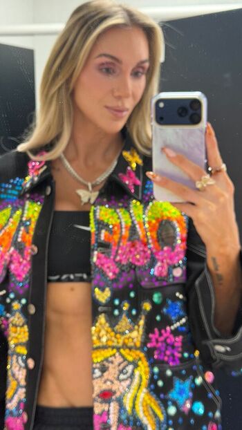 Full leaked Charlotte flair page private onlyfans photo