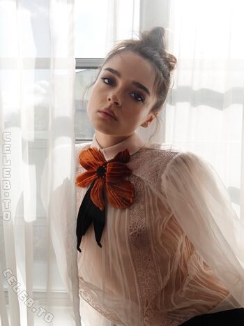 Full leaked Charlotte lawrence private onlyfans photo