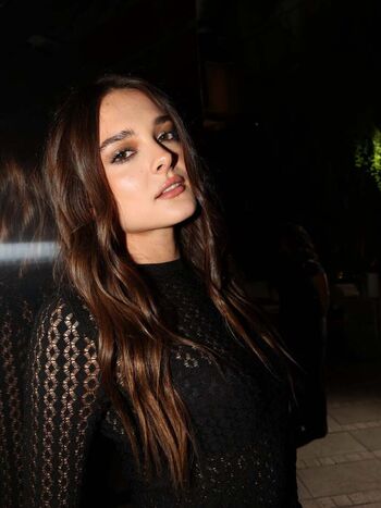 Full leaked Charlotte lawrence private onlyfans photo