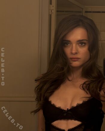 Full leaked Charlotte lawrence private onlyfans photo