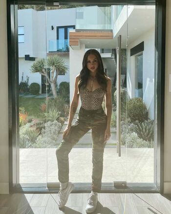 Full leaked Charly jordan  page private onlyfans photo