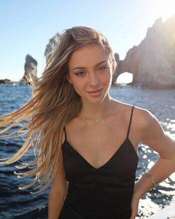 Full leaked Charly jordan  page private onlyfans photo