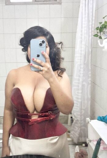 Full leaked Charu sharma private onlyfans photo