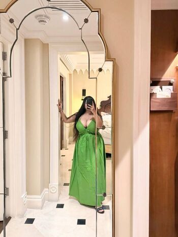 Full leaked Charu sharma private onlyfans photo