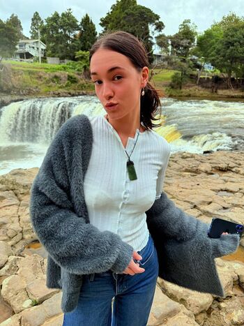 Full leaked Cheekymz private onlyfans photo