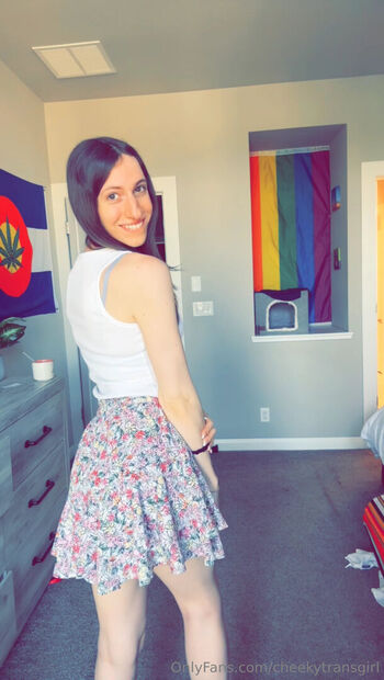 cheekytransgirl