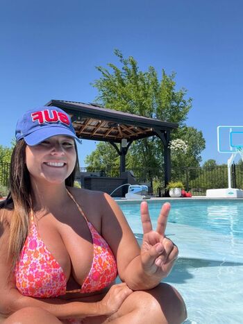 Full leaked Cheer bearr page private onlyfans photo