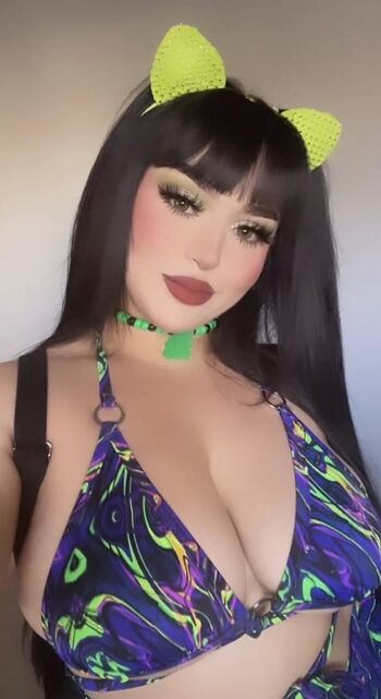 Full leaked Chelaxs private onlyfans photo