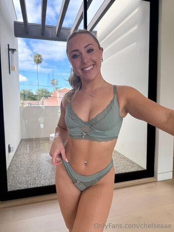 Full leaked Chelsea evee private onlyfans photo