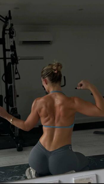 Full leaked Chelsea pearce page private onlyfans photo