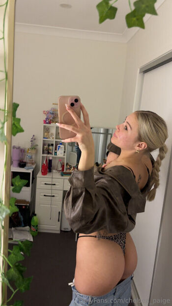 Full leaked Chelseaapaigee private onlyfans photo