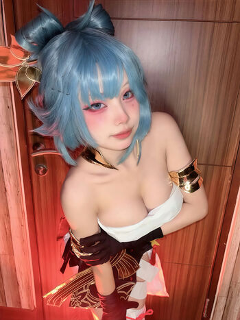 Full leaked Chelyua private onlyfans photo