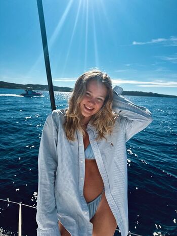 Full leaked Chiara tews page private onlyfans photo