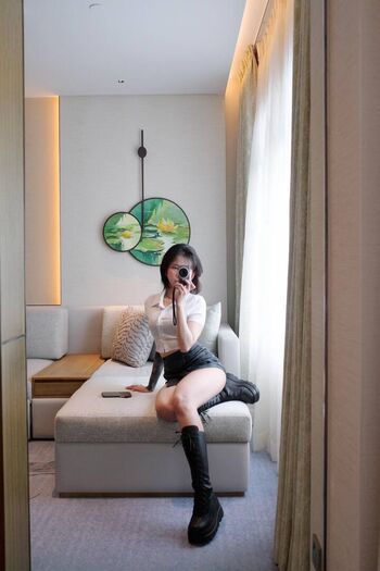Full leaked Chichi private onlyfans photo