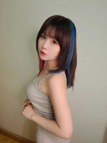 Full leaked Chindo girls threads private onlyfans photo