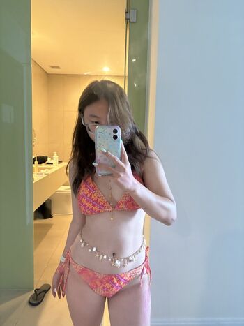 Chinese Twitter Girls Megathread