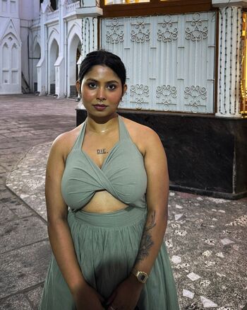 Full leaked Chirasree sarkar page private onlyfans photo