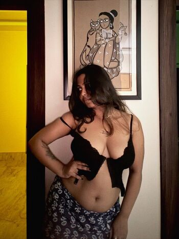 Full leaked Chirasree sarkar private onlyfans photo