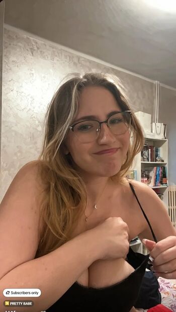 Full leaked Chiri francesca private onlyfans photo