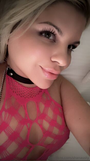 Full leaked Chivelicious private onlyfans photo