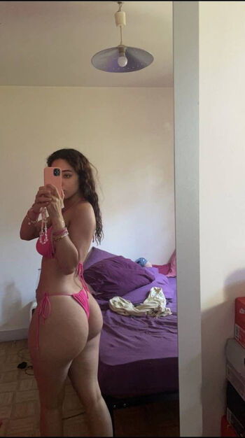Full leaked Chlo private onlyfans photo
