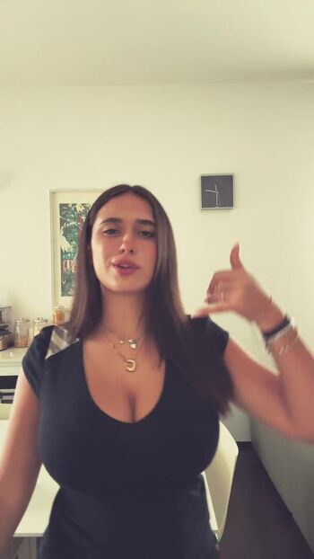 Full leaked Chloe carnevaletti private onlyfans photo